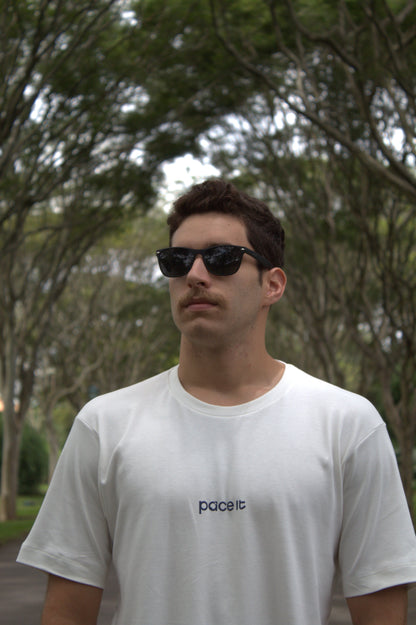 CAMISETA CASUAL + BONÉ + 50 HIDROGÉIS