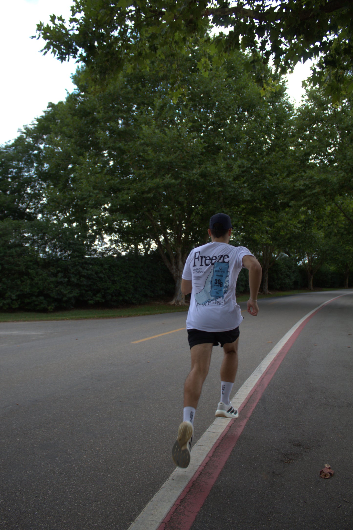 CAMISETA ESPORTIVA FREEZE + 6 GÉIS